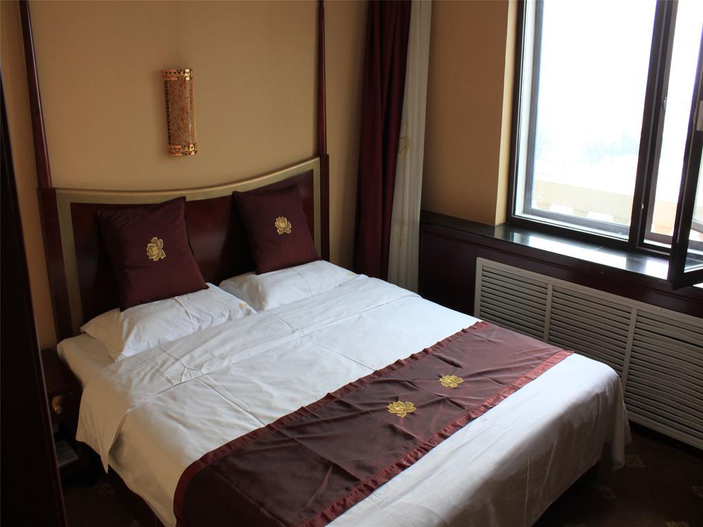 Baotou West Lake Hotel Стая снимка
