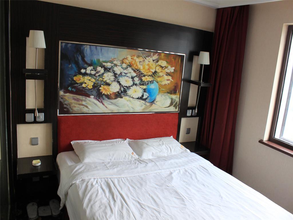 Baotou West Lake Hotel Стая снимка