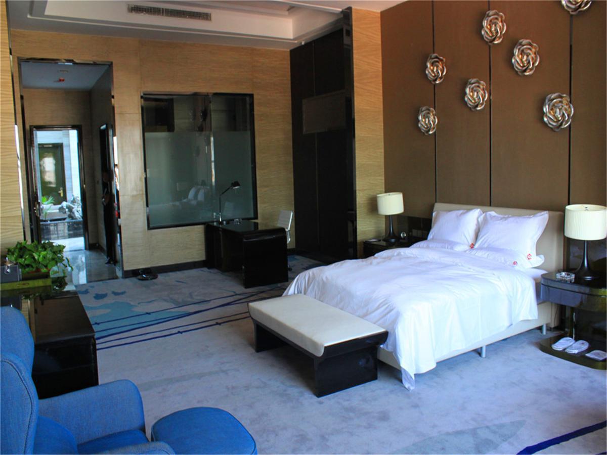 Baotou West Lake Hotel Стая снимка